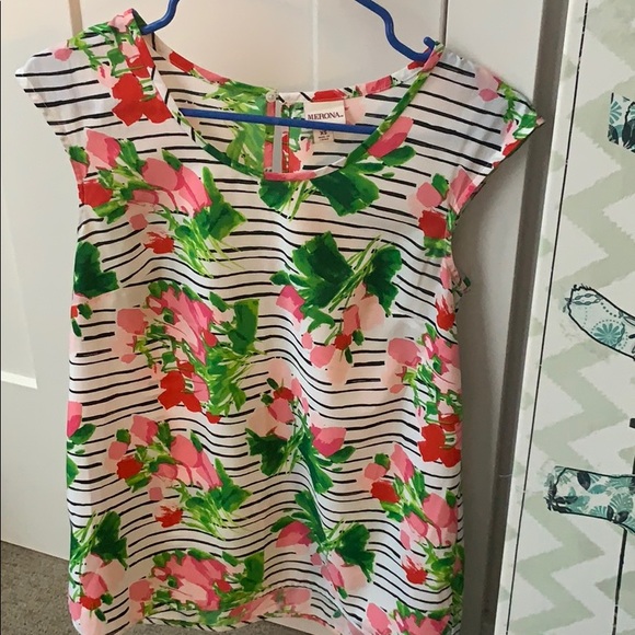 Cute Business casual top - Picture 1 of 2